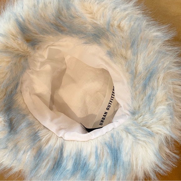 Urban Outfitters Ace Fluffy Faux Fur Bucket Hat (Light Blue Multi) - Picture 3 of 6